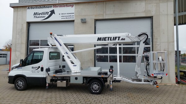 LKWteleskopb&uuml;hne_MJE250